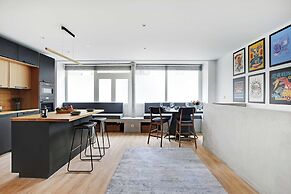 Spacious Apartment With 2 Rooms