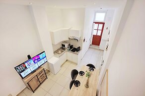 Charming Apartment -1br/4p - Gare District