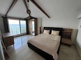 Otelox Ayaş Beach Bungalov