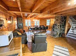 10 Person Holiday Home in Kvinesdal