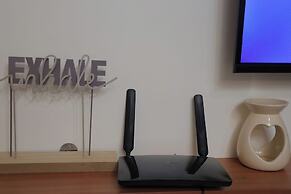 Najjera, Kampala 1bed With Balcony, Wifi & Parking