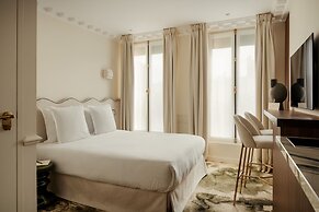 Dalida - Balcony - 23