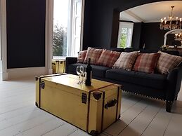 Beautiful Pendine Manor House in West Wales