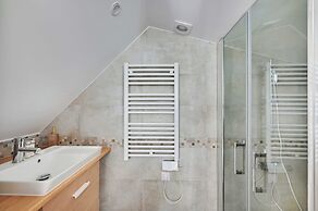 Modern Apartment -1br/4p- Le Kremlin-bicetre