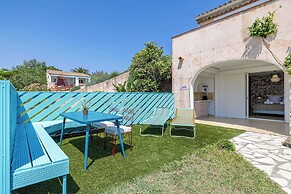 Sublime Apartment in Provencal Villa - 1br/2p