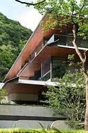 Yakamoz qianchuan Hotel