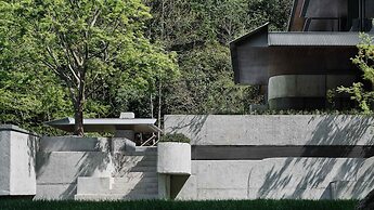 Yakamoz qianchuan Hotel