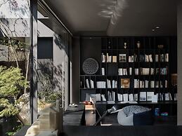 Yakamoz qianchuan Hotel