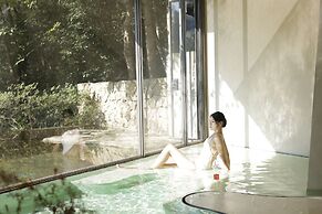 Yakamoz qianchuan Hotel