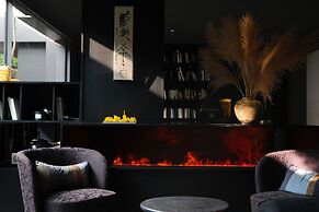 Yakamoz qianchuan Hotel