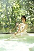 Yakamoz qianchuan Hotel