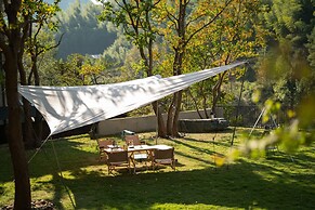 Yakamoz qianchuan Hotel