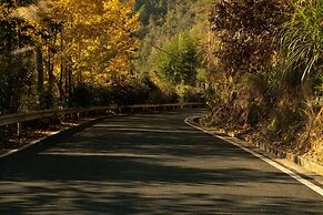 Yakamoz qianchuan Hotel