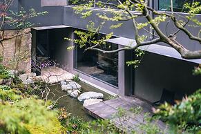 Yakamoz qianchuan Hotel