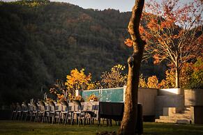 Yakamoz qianchuan Hotel