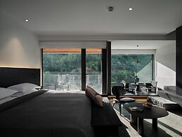 Yakamoz qianchuan Hotel