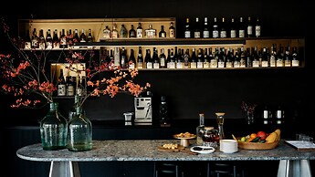 Yakamoz qianchuan Hotel