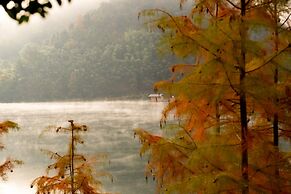 Yakamoz qianchuan Hotel