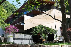 Yakamoz qianchuan Hotel