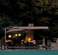 Yakamoz qianchuan Hotel