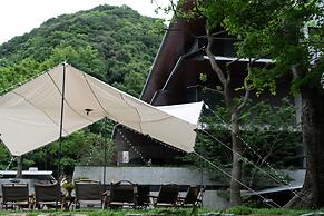 Yakamoz qianchuan Hotel