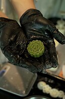 Yakamoz qianchuan Hotel