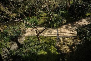 Yakamoz qianchuan Hotel