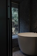 Yakamoz qianchuan Hotel