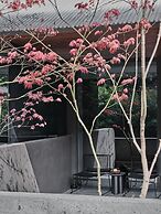 Yakamoz qianchuan Hotel