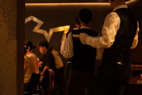 Yakamoz qianchuan Hotel