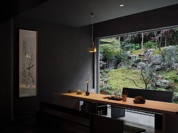 Yakamoz qianchuan Hotel