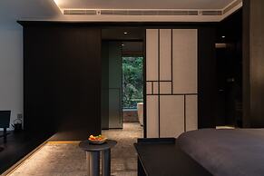 Yakamoz qianchuan Hotel