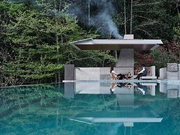 Yakamoz qianchuan Hotel