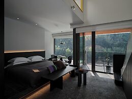 Yakamoz qianchuan Hotel