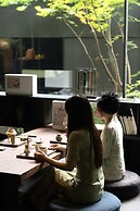 Yakamoz qianchuan Hotel