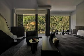 Yakamoz qianchuan Hotel