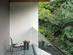 Yakamoz qianchuan Hotel