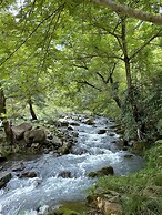 Yakamoz qianchuan Hotel