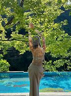 Yakamoz qianchuan Hotel