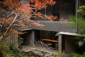 Yakamoz qianchuan Hotel