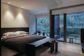 Yakamoz qianchuan Hotel