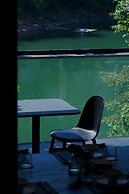 Yakamoz qianchuan Hotel