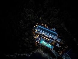 Yakamoz qianchuan Hotel