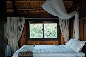 Khuoi Han Ecolodge Cao Bang