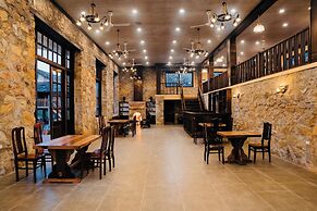 Khuoi Han Ecolodge Cao Bang