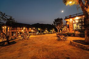 Khuoi Han Ecolodge Cao Bang