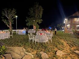 Khuoi Han Ecolodge Cao Bang