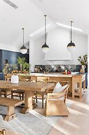 Muskoka Luxe Retreat With Pool Spa Fire Pit