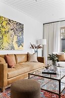 Muskoka Luxe Retreat With Pool Spa Fire Pit