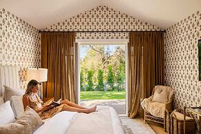 Muskoka Luxe Retreat With Pool Spa Fire Pit